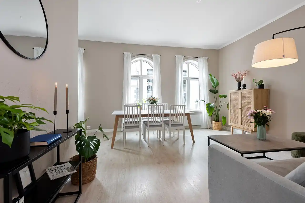 Home Window Tinting Near Me: Find Trusted Pros